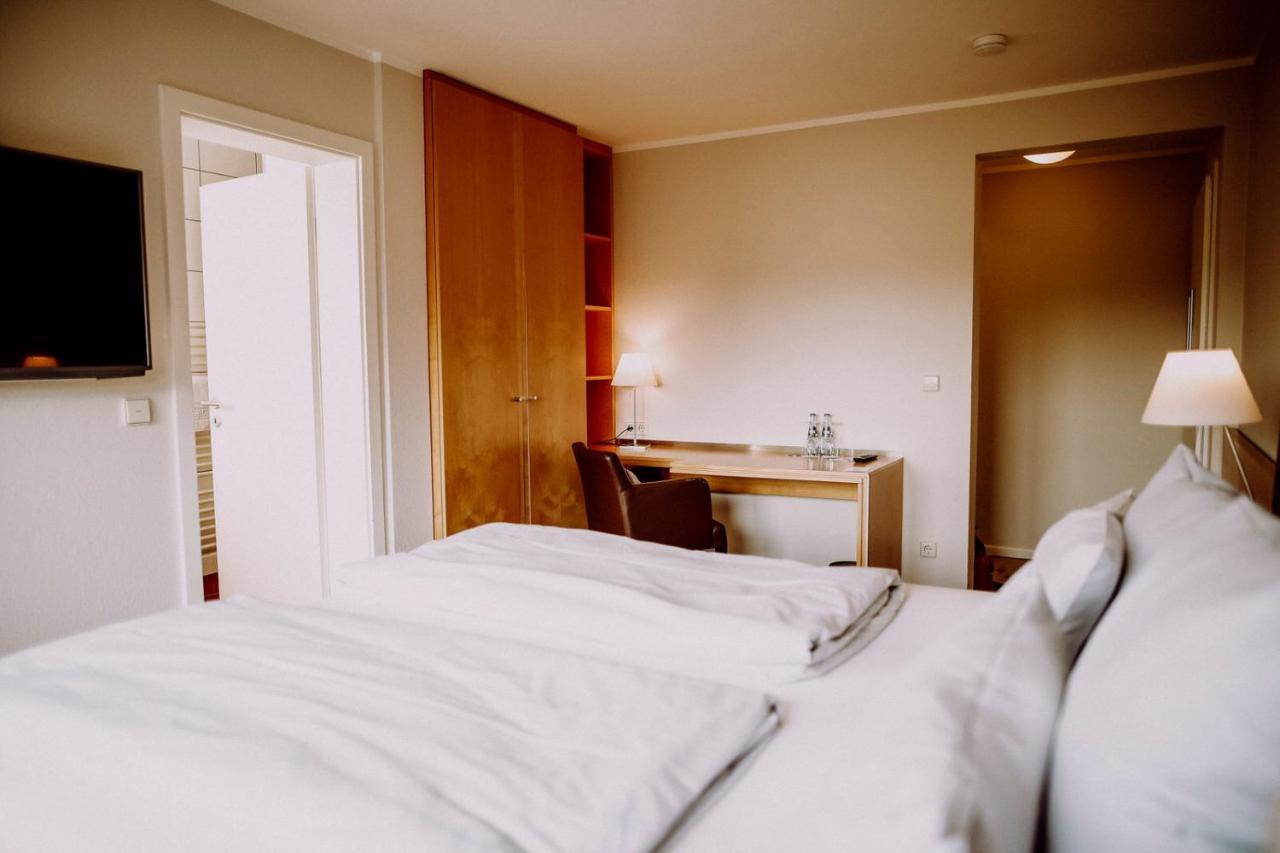 Romantik Hotel Schmiedegasthaus Gehrke บาด เนินน์ดอร์ฟ ภายนอก รูปภาพ