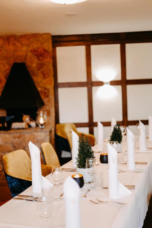Romantik Hotel Schmiedegasthaus Gehrke บาด เนินน์ดอร์ฟ ภายนอก รูปภาพ