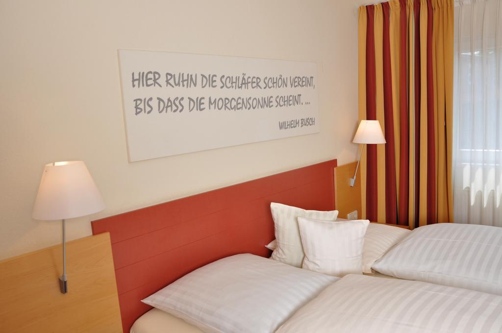 Romantik Hotel Schmiedegasthaus Gehrke บาด เนินน์ดอร์ฟ ภายนอก รูปภาพ